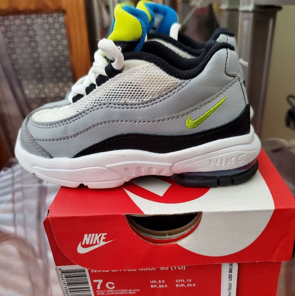 Nike Air Max 95 - Picture 2 of 6